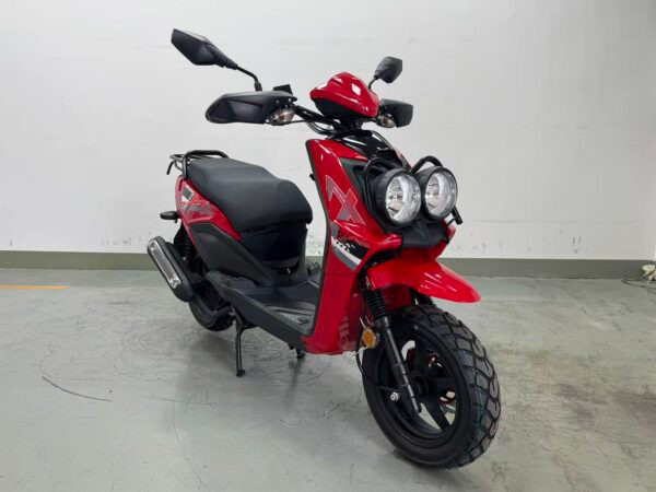 Roketa ROVER III 200cc Fuel-Injected Street Scooter