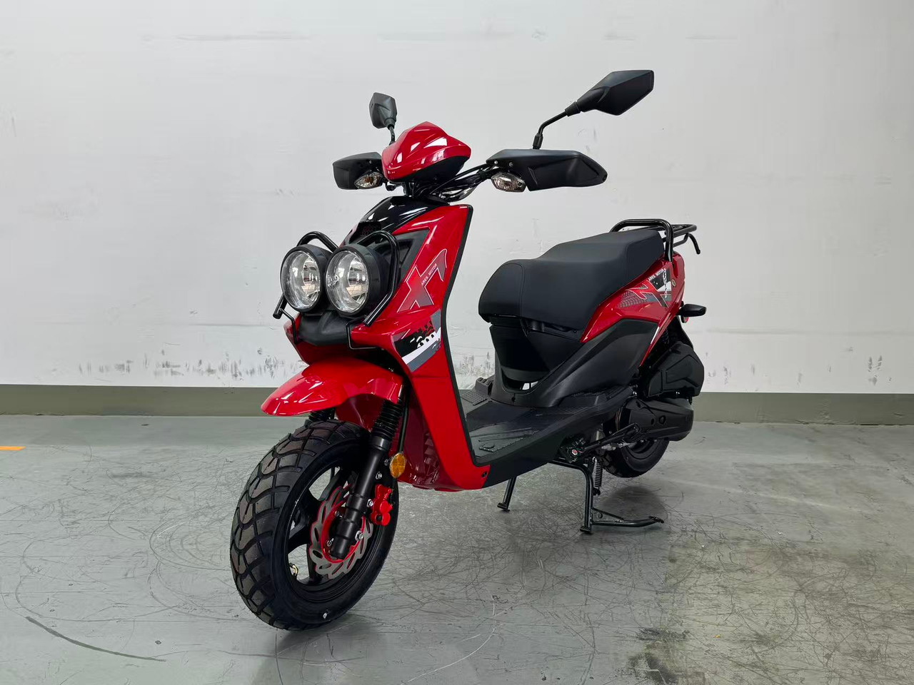 Roketa ROVER III 200cc Fuel-Injected Street Scooter