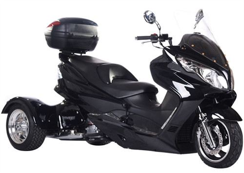 ICE BEAR MTB300T 300CC TORNADO DELUXE TRIKE ICE BEAR MTB300T 300CC TORNADO DELUXE TRIKE