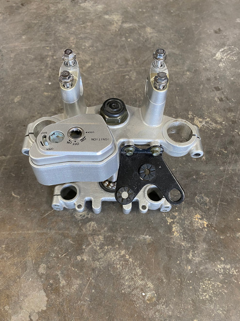 RPS hawk Triple Clamp, Bar Clamps, Ignition, No Key