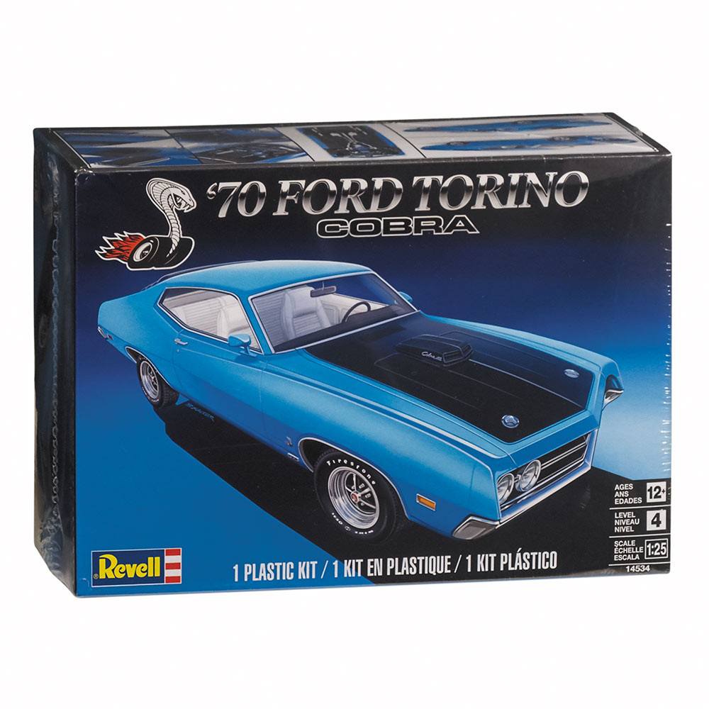1970年フォードトリノコブラBOSS302 1/25サイズスロットカ−完成品 MODEL KIT 1970 FORD TORINO COBRA 1:25 SCALE (REV14534)