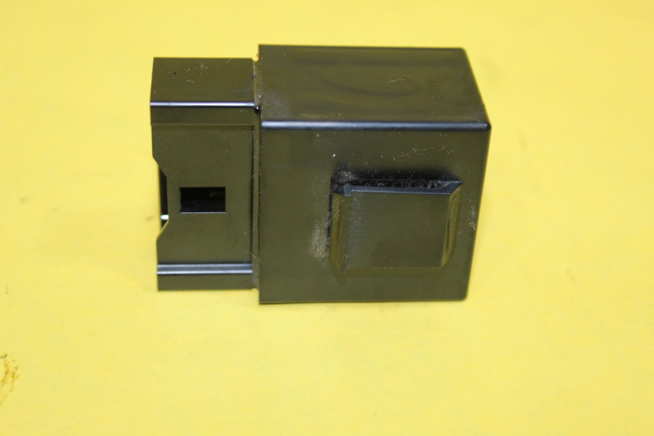 Yamaha OEM MT07 YZFR7 XSR700 Relay Assembly 5VK-81950-51-00