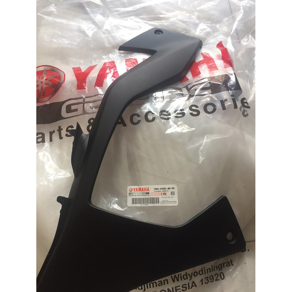 Yamaha YZF R3 YZFR3 LH Left Side Lower Cowling 1WD-F8385-00-P0