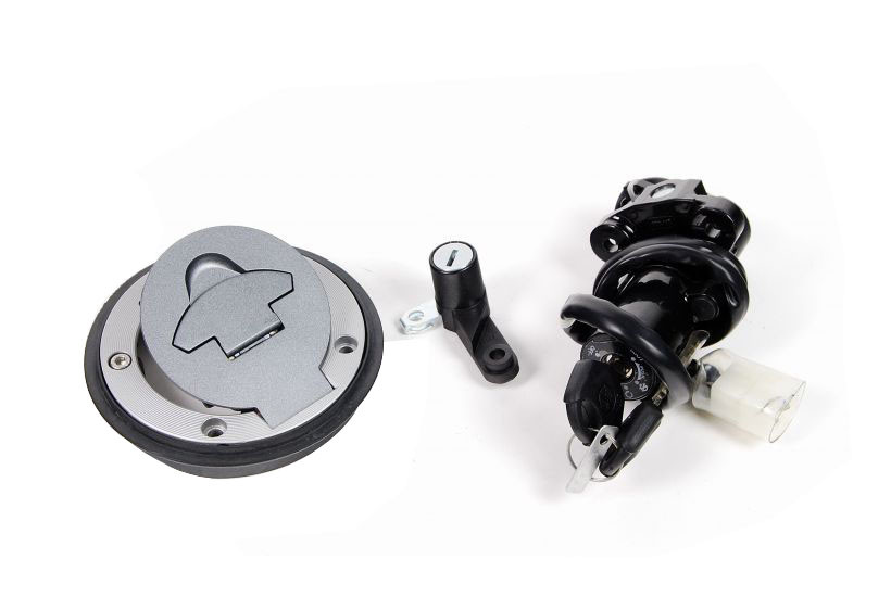 1/3個目 yamay0chan.1023 Genuine Yamaha YZF R3 Complete Lock Set Ignition 1WD-XH250-02-00