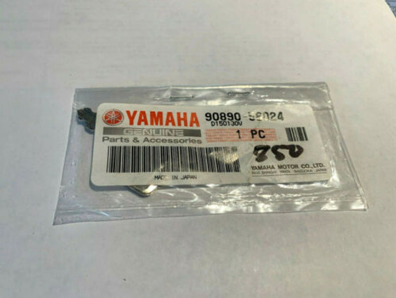 Yamaha Outboard 800 Series Replacement Key #850 Ignition Key 90890-56024-00