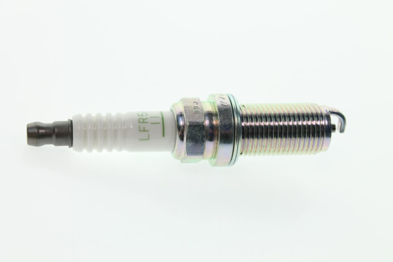 Yamaha F75 / F80 / F90 / F100 / F150 / F150B / F200 / F225 (V6) 4-Stroke NGK LFR5A-11 Spark Plug LFR-5A110-00-00