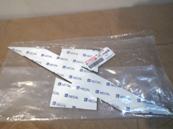 YAMAHA OEM Graphic 2 F5K-U417C-60-00