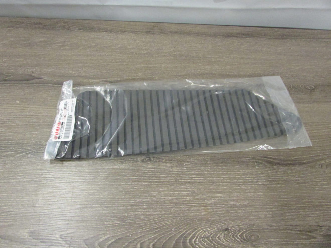 YAMAHA OEM Step 2 Mat F2S-U351J-00-00