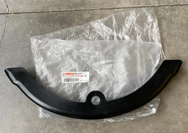 YAMAHA OEM Bow Gunwale Complete GM6-62501-11-00