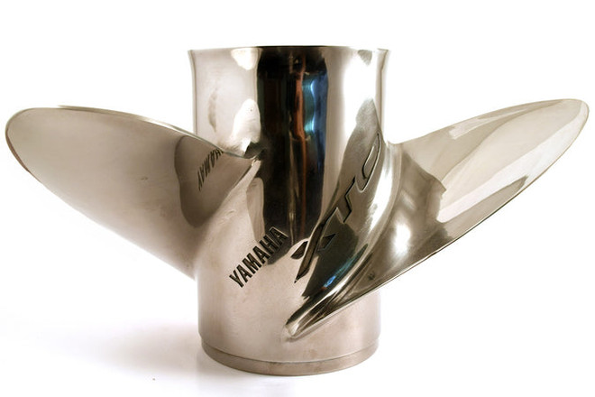 YAMAHA OEM Propeller 3 Blade 14 5/8 X 25 High-Performance V6 MAR-GYT3B-XL-25