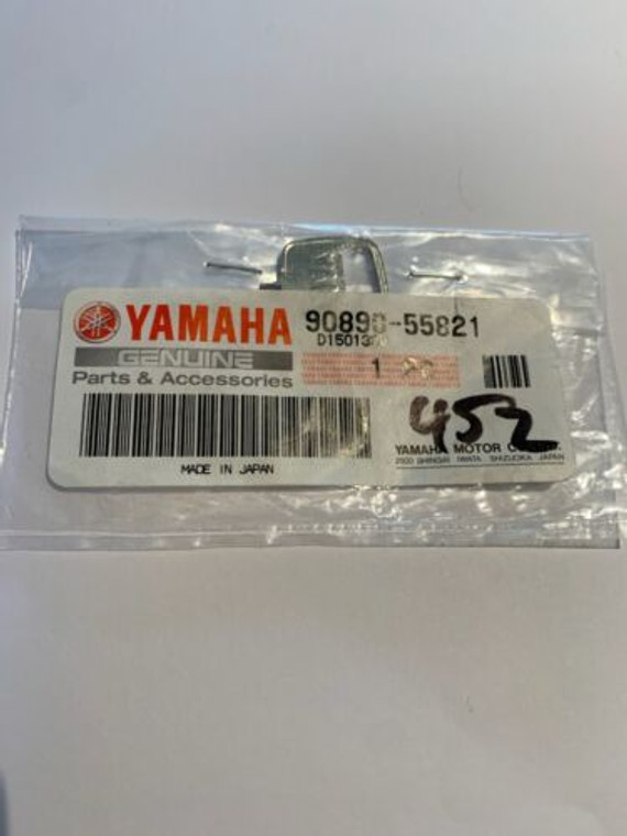 Yamaha Outboard 400 Series Replacement Key #452 Ignition Key 90890-55821-00