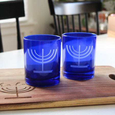 https://cdn11.bigcommerce.com/s-zts5l/images/stencil/450x450/products/13226/12686/Menorah-Sapphire-Double-Old-Fashioned__05798.1699306921.jpg?c=2