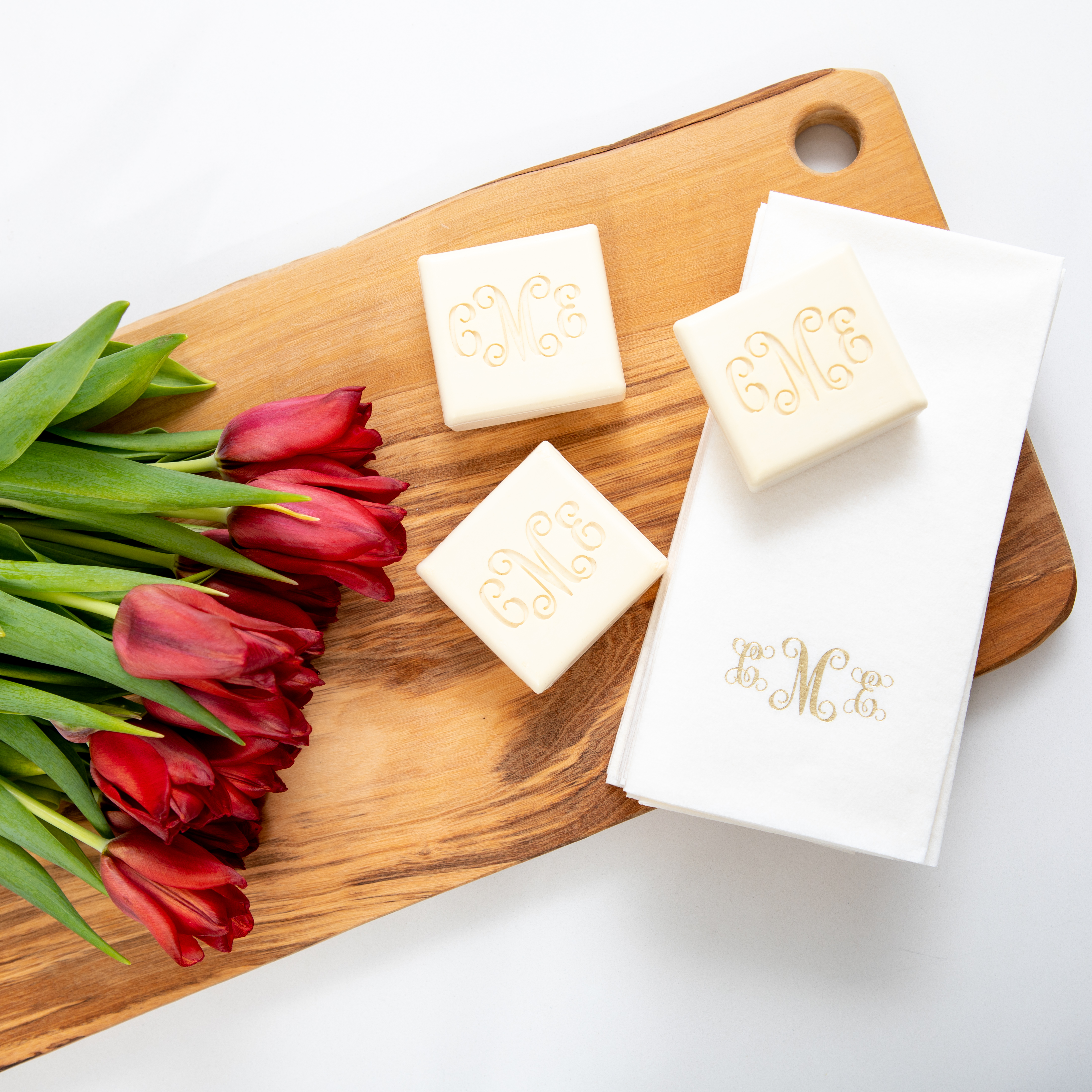 The Southern Hostess Gift Set - Vine Monogram The Southern Hostess Gift Set - Vine Monogram