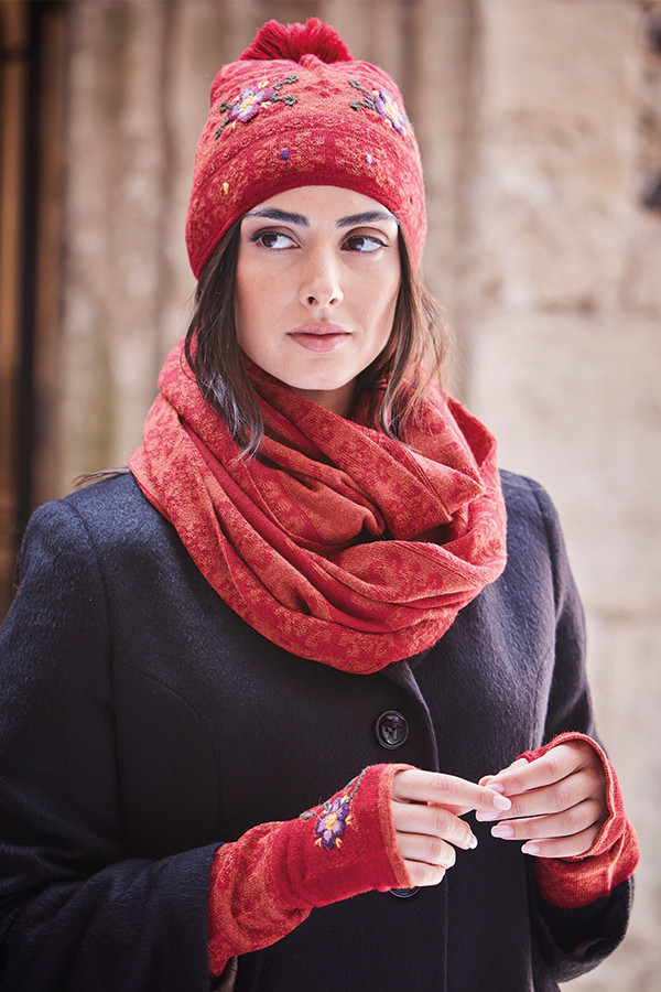 Floral Pattern Alpaca Infinity Scarf