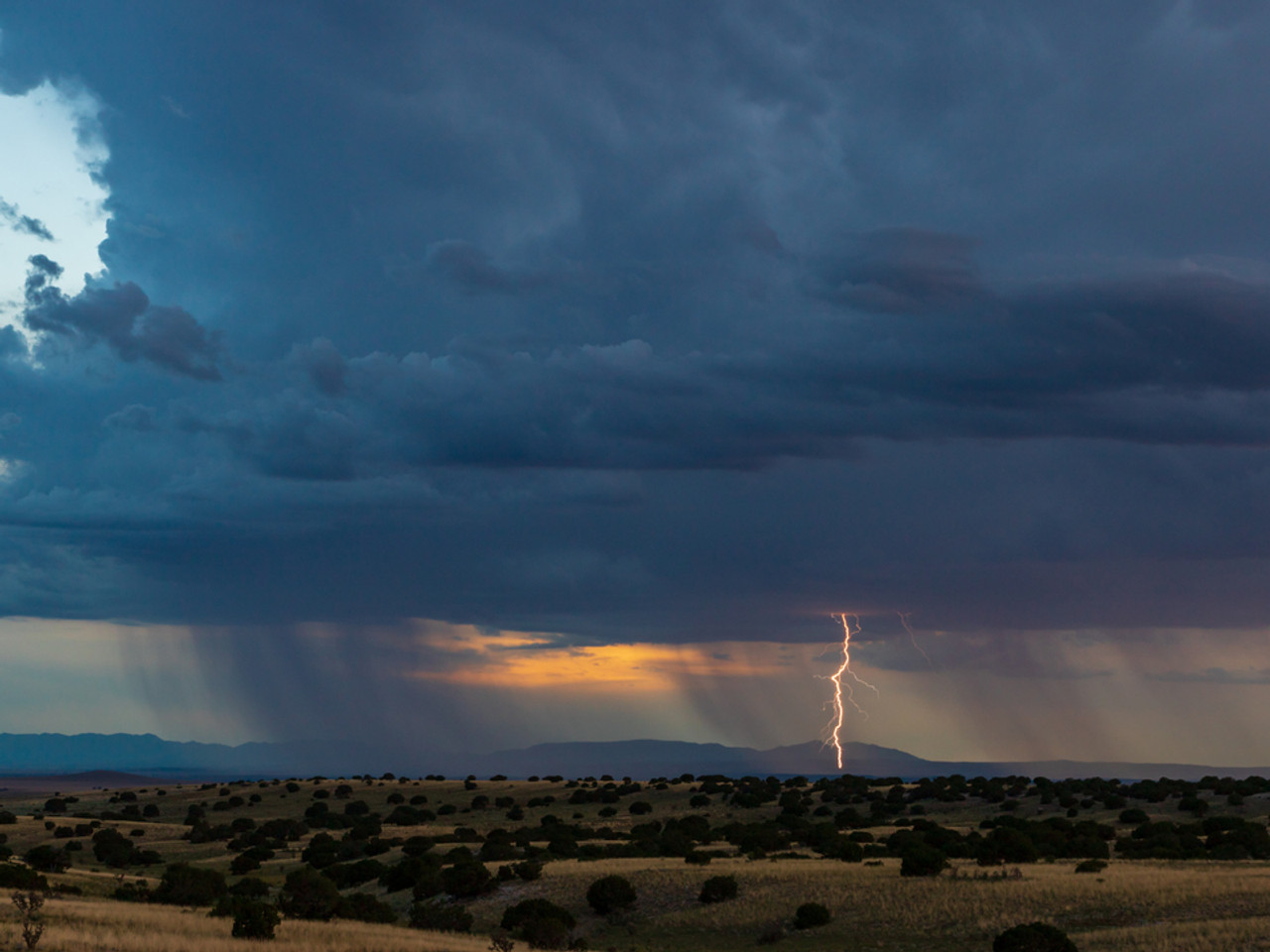 desert lightning storm