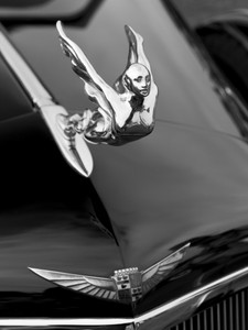 1935 Cadillac 370D Grill