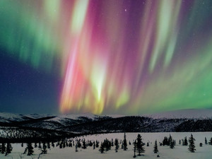 Mountain's Aurora