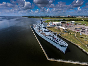Alabama Battleship Enclosure