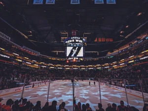 Pens Win at PPG Paints Arena