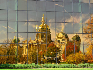 2342 State Capitol Reflected in Wallace Building