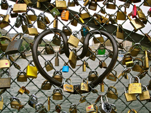 Pont des Arts Heart