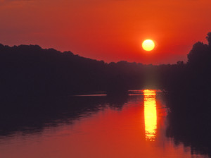 Chattahoochee River Sunset 16AE0107