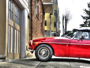 MGB on Lombard