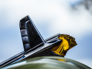 1953 Pontiac Catalina Hood Ornament