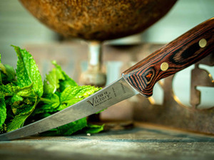 VK & TB FULL-TANG BONING KNIFE 15cm VK & TB FULL-TANG BONING KNIFE 15cm