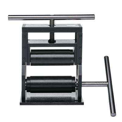 Xtreme Black Legacy Bat Rolling Machine