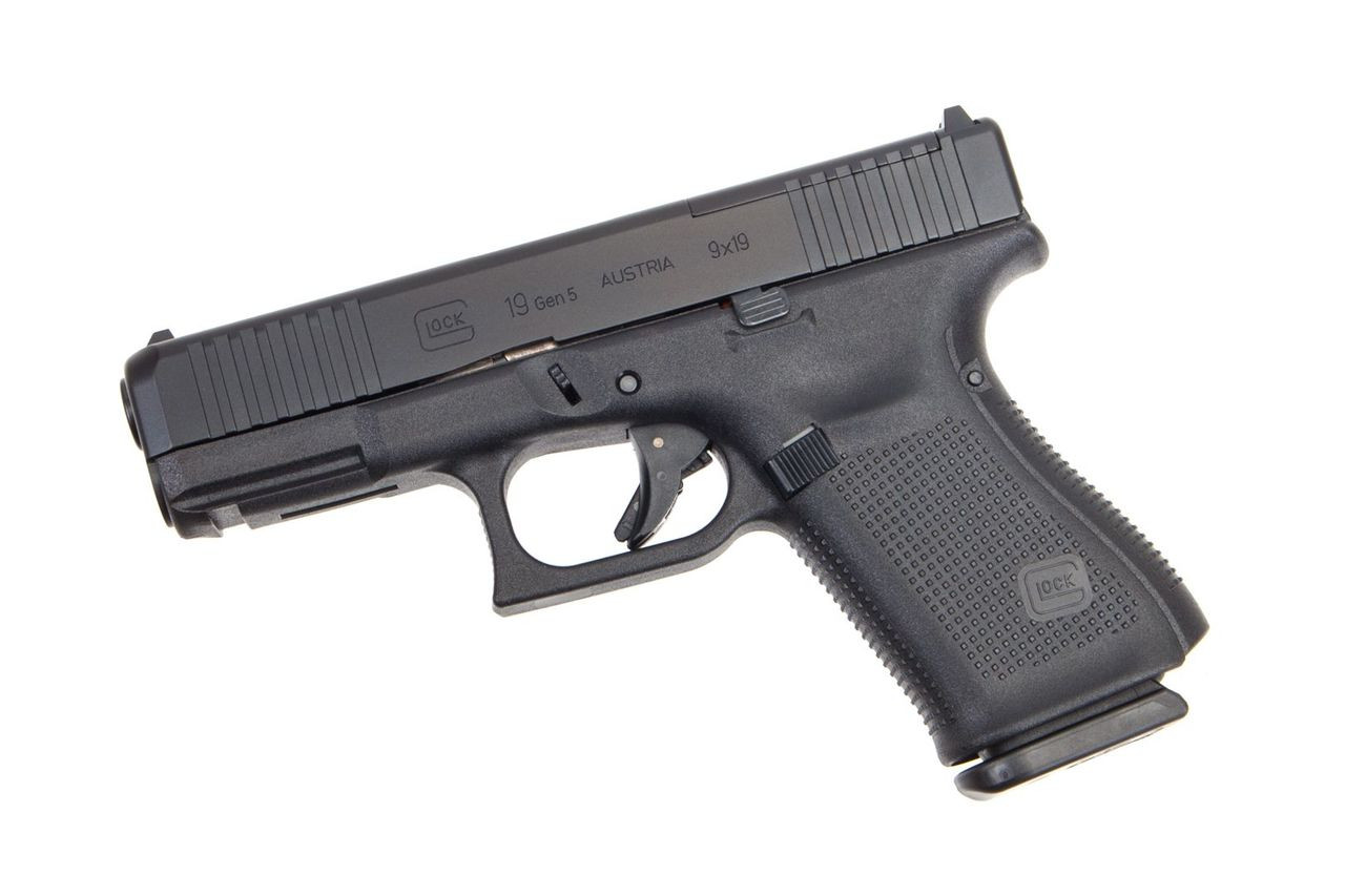 Glock 19 Gen 5 Pistol 9mm Front Serrations 15rd Mos