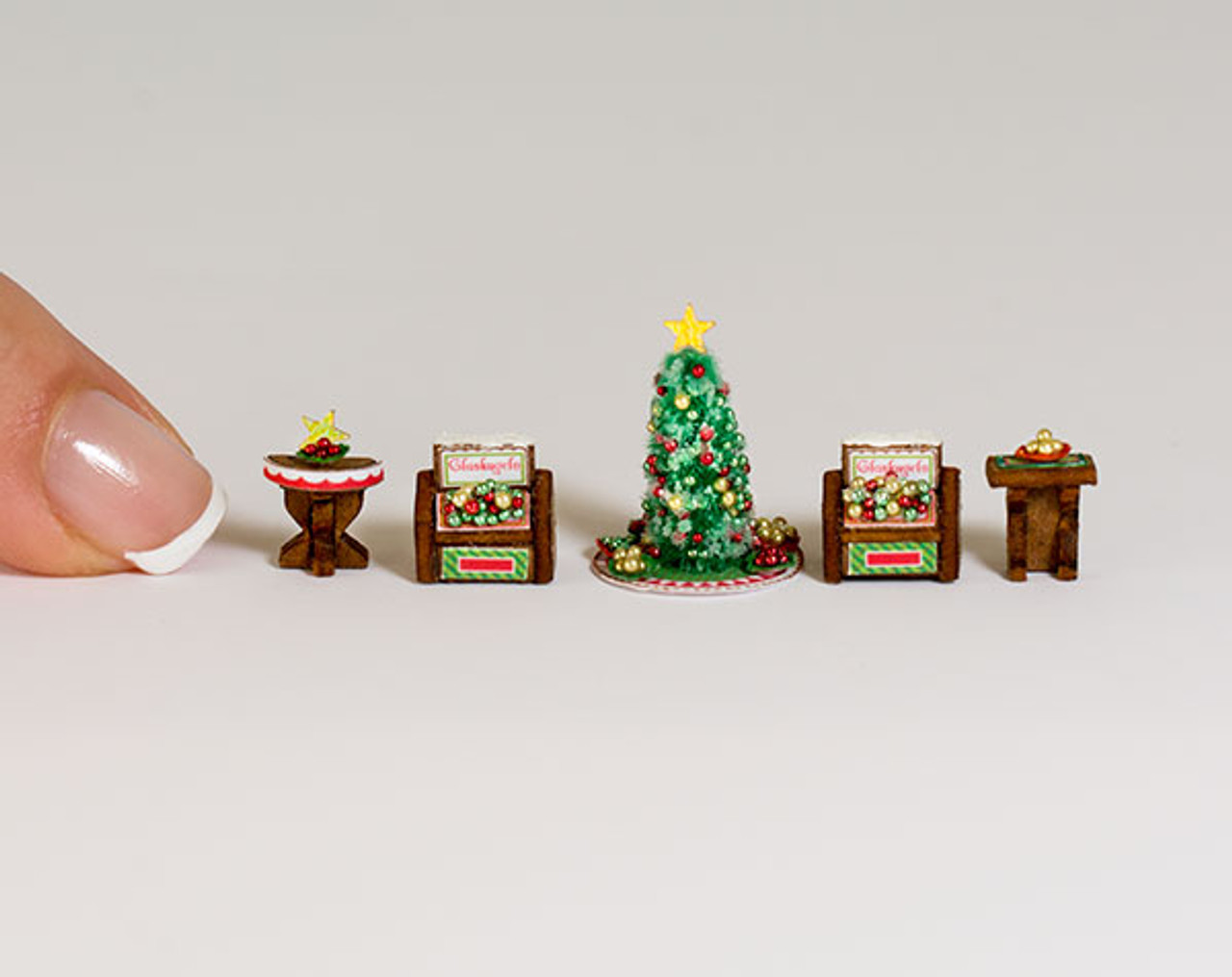 1997 Tiny Home Improvers, Set of 6 miniature ornaments, QXM4282