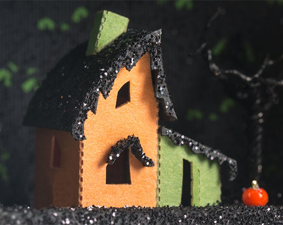 Halloween glitter house for dollhouse miniatures