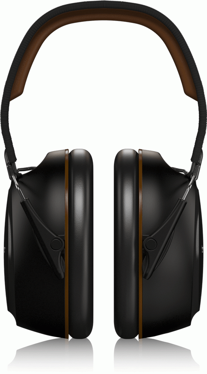 The Behringer Swing 32 Key Usb Controller Keyboard