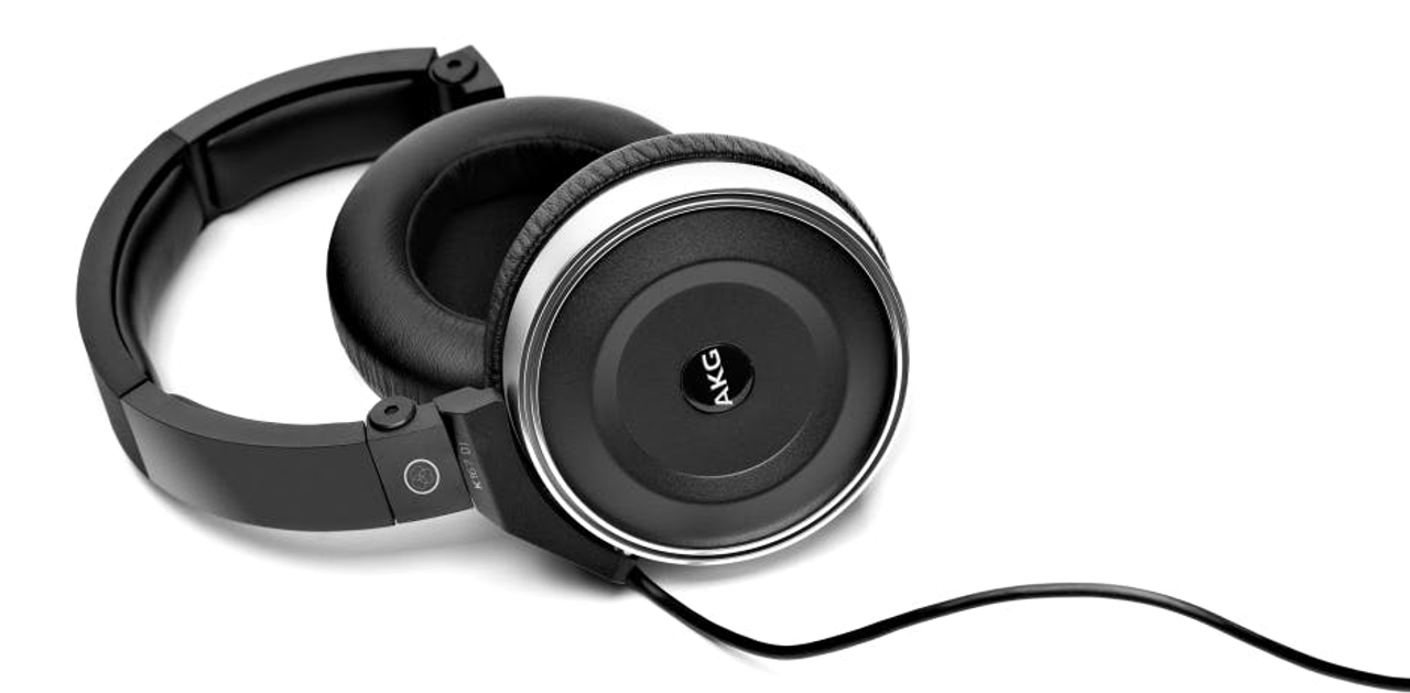 AKG K167DJ DJ HEADPHONES