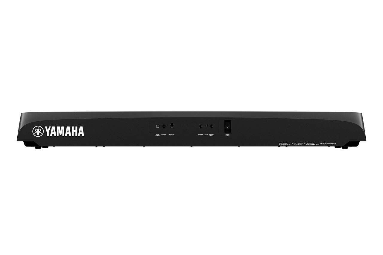 Yamaha DGX-670 Portable Grand Black