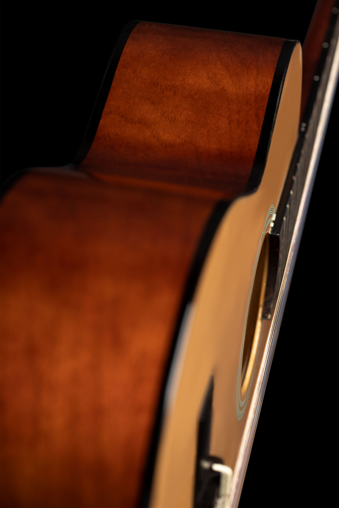 ORTEGA Student Series 4/4 Classical Guitar 6-String - Natural