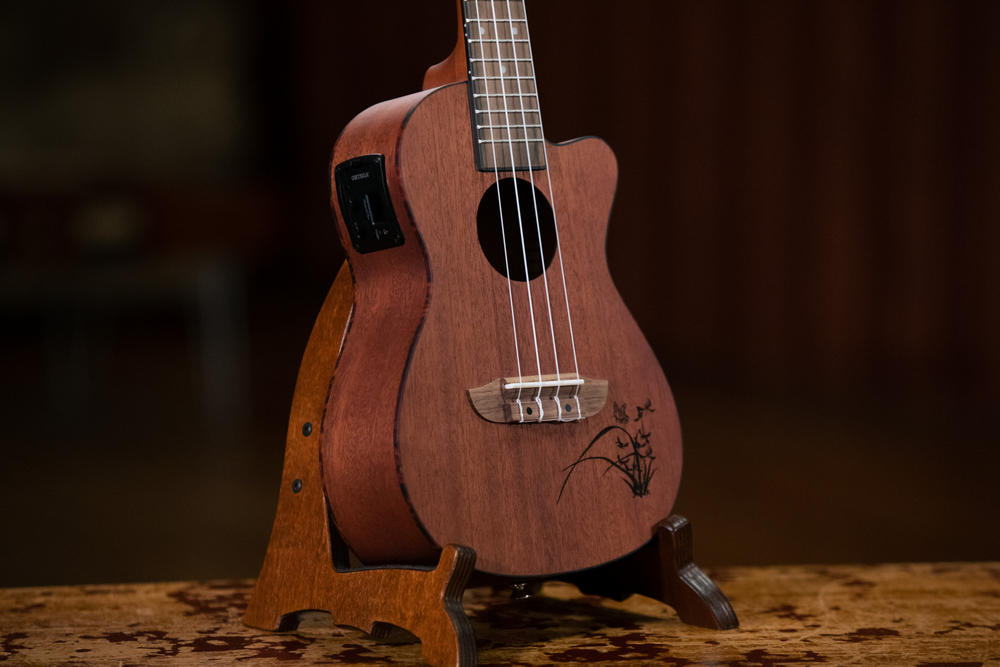 ORTEGA Bonfire Series Preamp Concert Ukulele 4 String - Sapele Natural