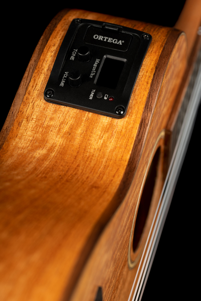 ORTEGA Horizon Series Concert Preamp Ukulele 4 String Lefty - Mango Natural + Bag