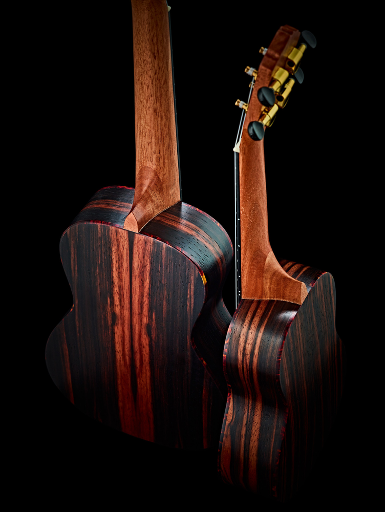 ORTEGA Timber Series Concert Ukulele 4 String Lefty - Ebony Natural + Bag