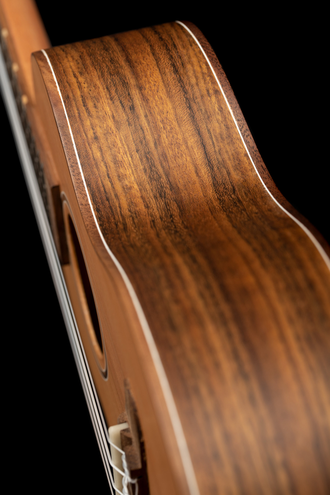 ORTEGA Timber Series Concert Ukulele 4 String Lefty - Solid Cedar / Walnut Natural + Bag