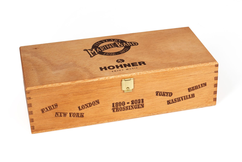 Hohner BOX 12,125 ANNIV MARINE BAND