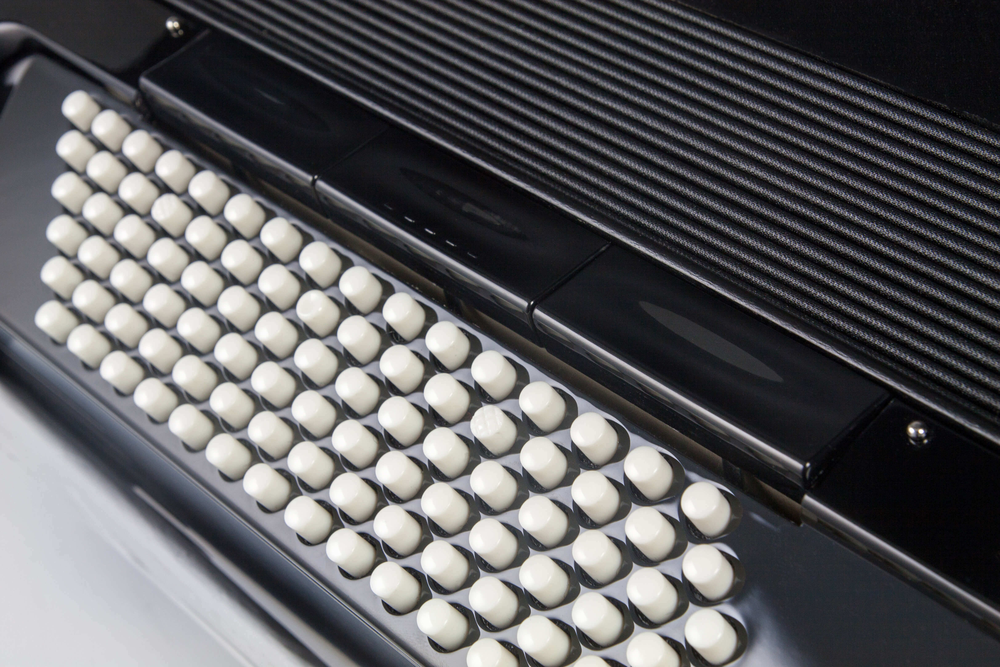 Hohner AMICA III 72, SILENTKEY, BLACK
