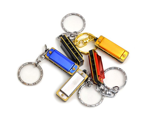 Harmonica On Keychain 4-Hole (36pc Tub)