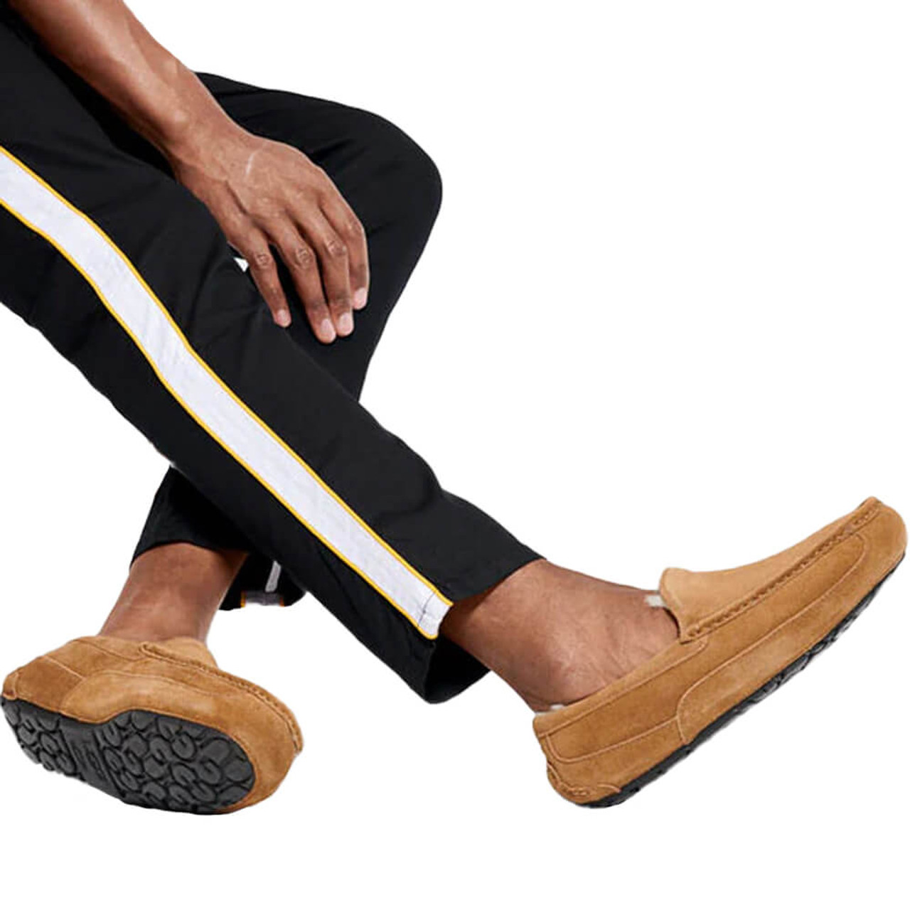 Men's UGG Ascot Slipper | Eagle Eye Outfitters