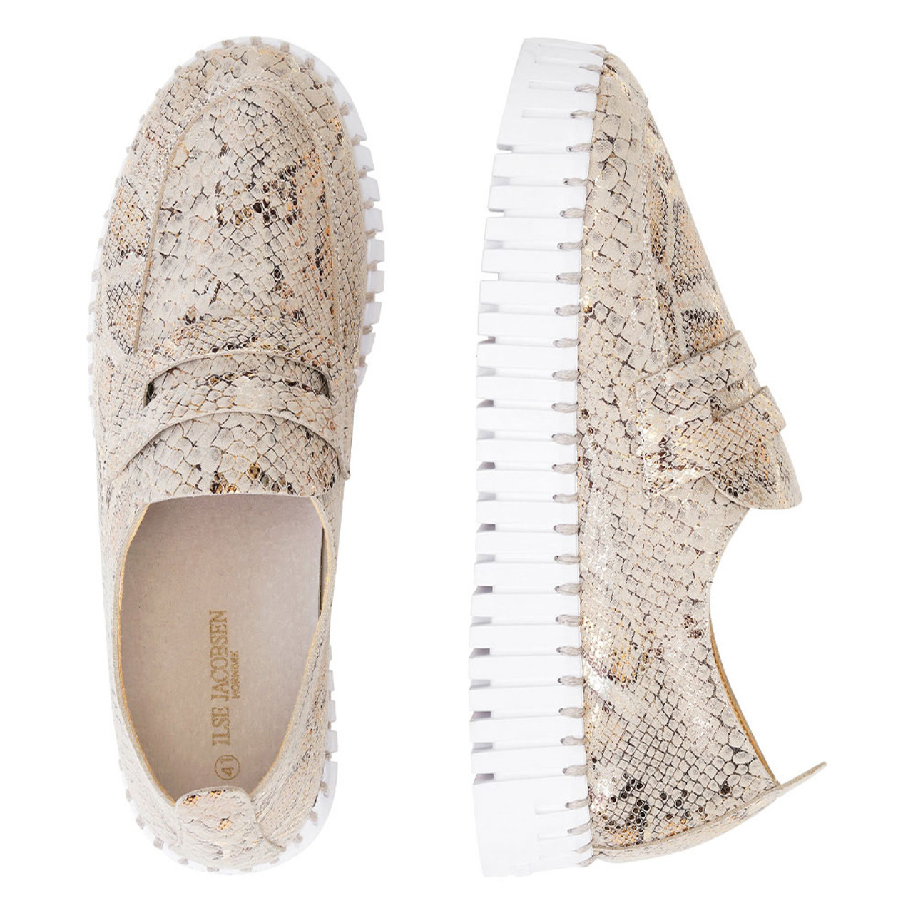 Women's Ilse Jacobsen Tulip Flat Slip On Shoe | Eagle Eye Outfitters