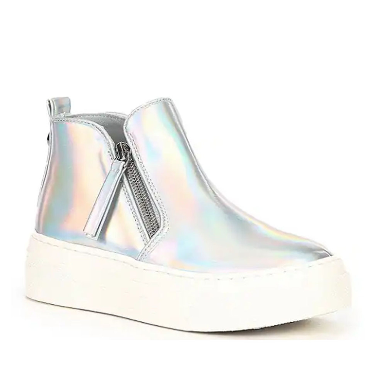 Girls steve madden slip on sale on