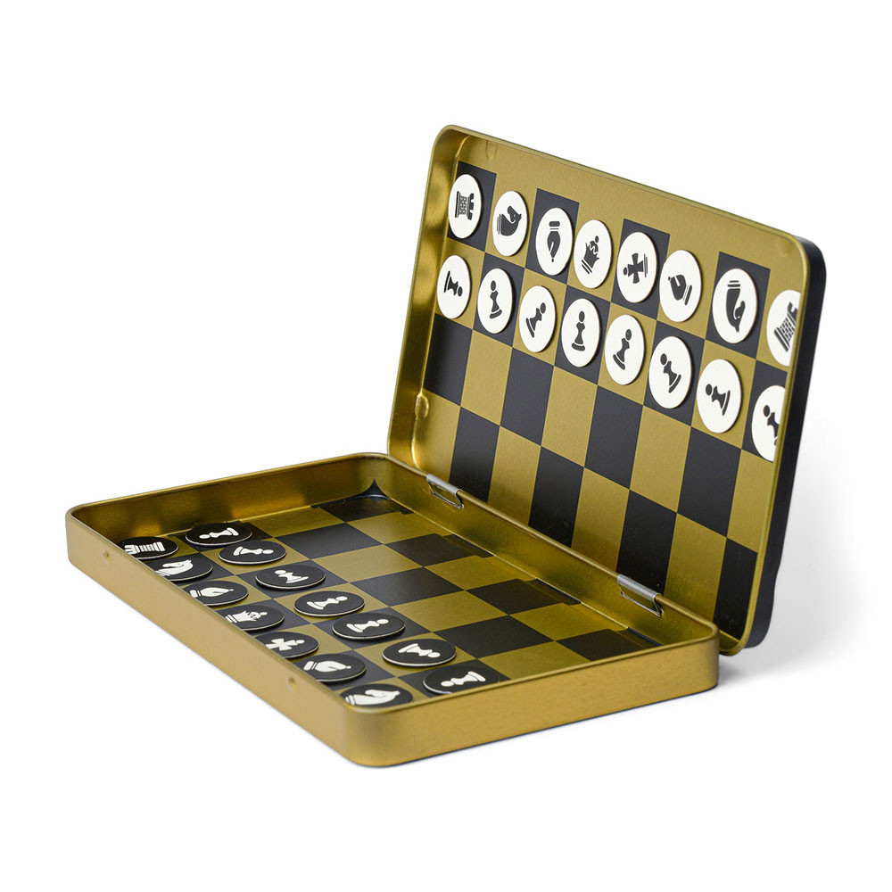 Gentlemen's Hardware Campfire Chess | Eagle Eye Outfitters