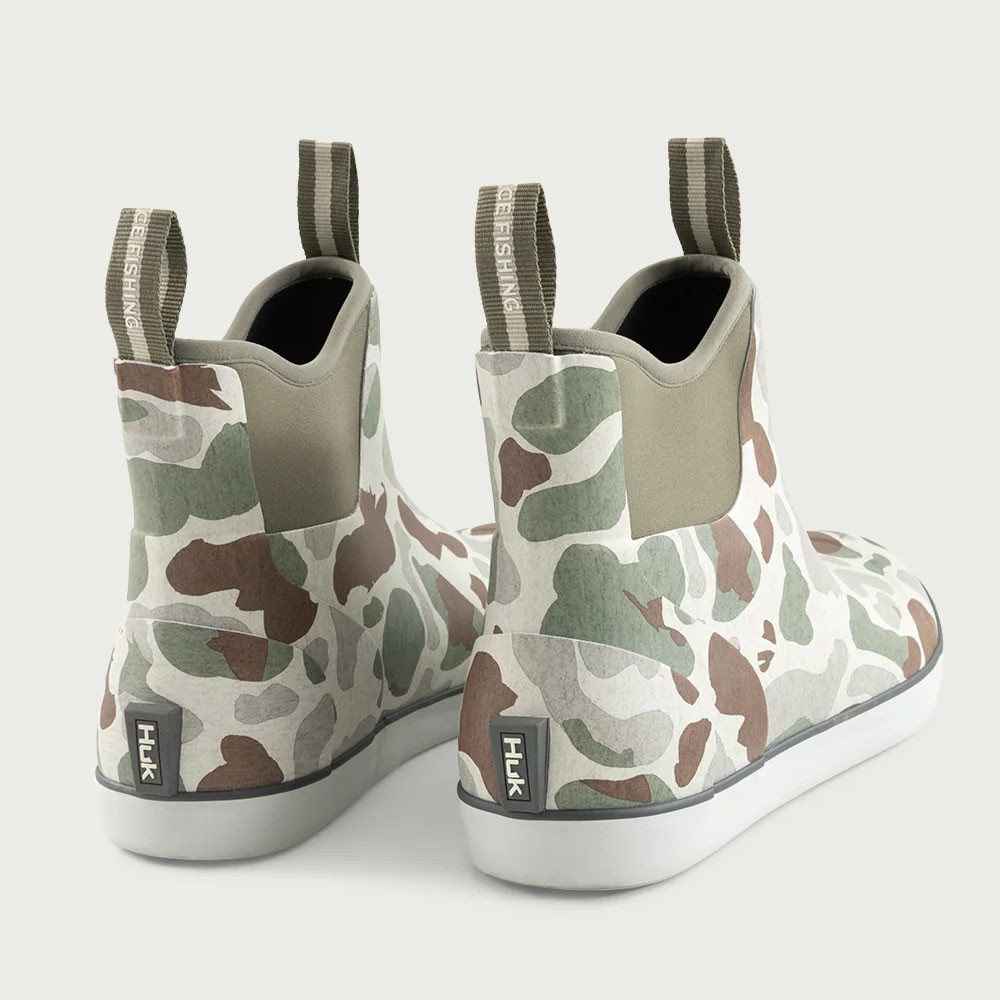 Men's Huk KC Print Rogue Wave Boots | Eagle Eye Outfitters