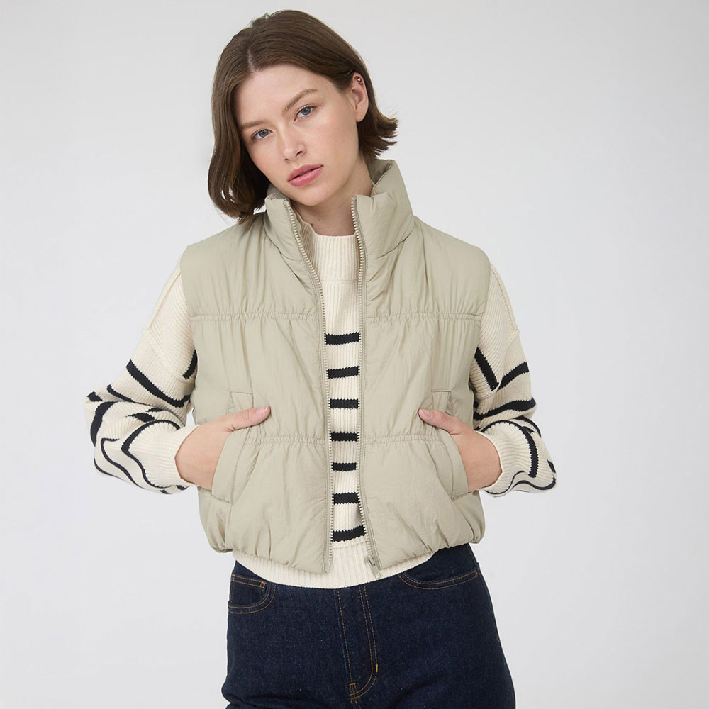 Women's Blu Pepper Zip Up Puffer Vest | Eagle Eye Outfitters